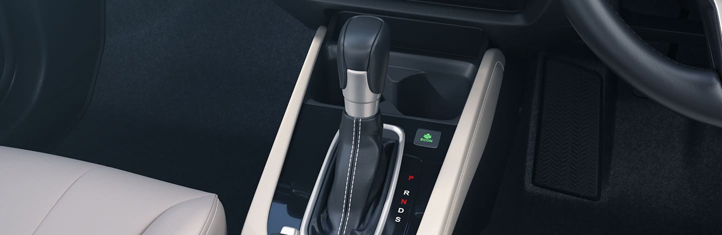 Leather Shift Knob and Real Stitch Soft Touch Knee Pad